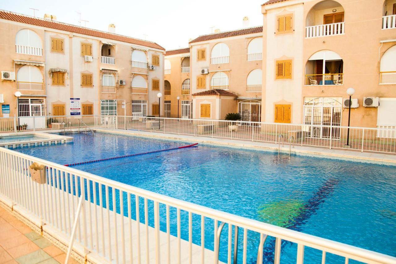 Valencia 15 Apartment Torrevieja Bagian luar foto