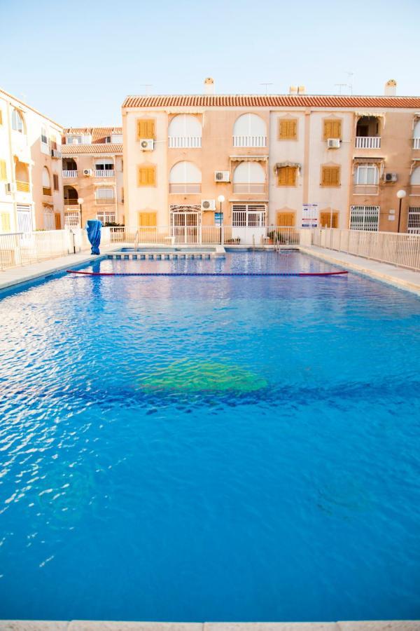 Valencia 15 Apartment Torrevieja Bagian luar foto